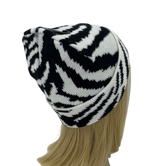 Black & White Zebra Beanie Knit Hat by AQUA One Size - Picture 5 of 10